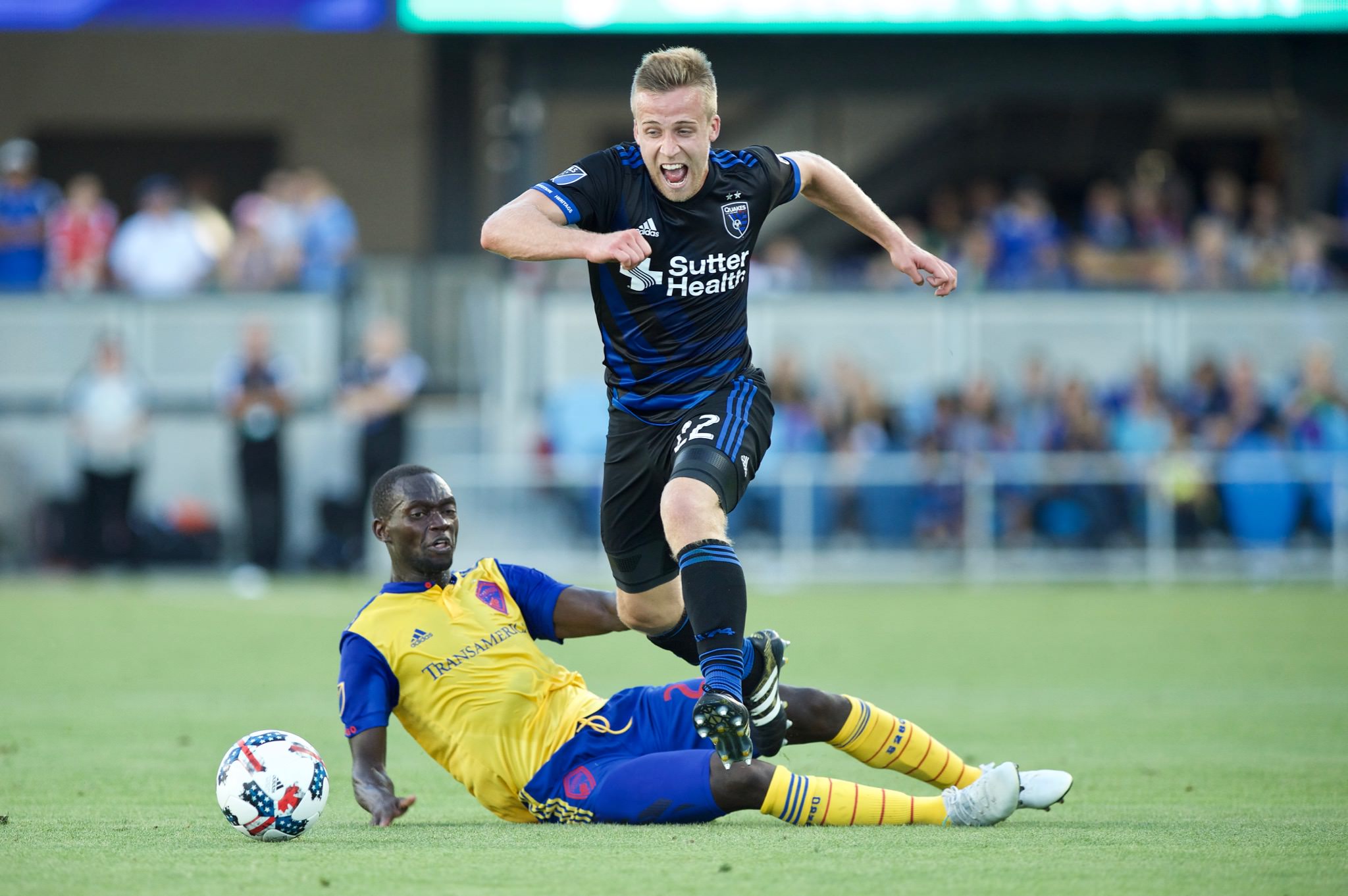 在开场表现 在开场表现